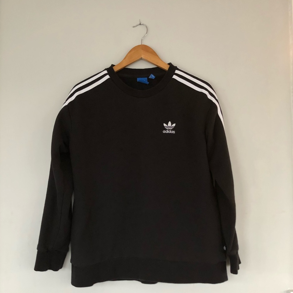 Adidas Crewneck Pullover!